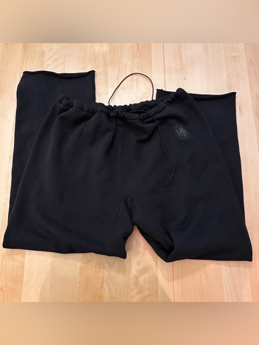 {Kanye West} Yeezy Black Vultures 1 Sweatpants Size 3 (fits size L-XL)